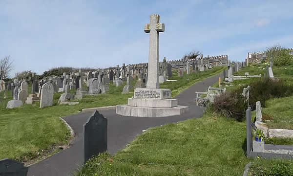 War Memorial at Instow Parish Churchyard
